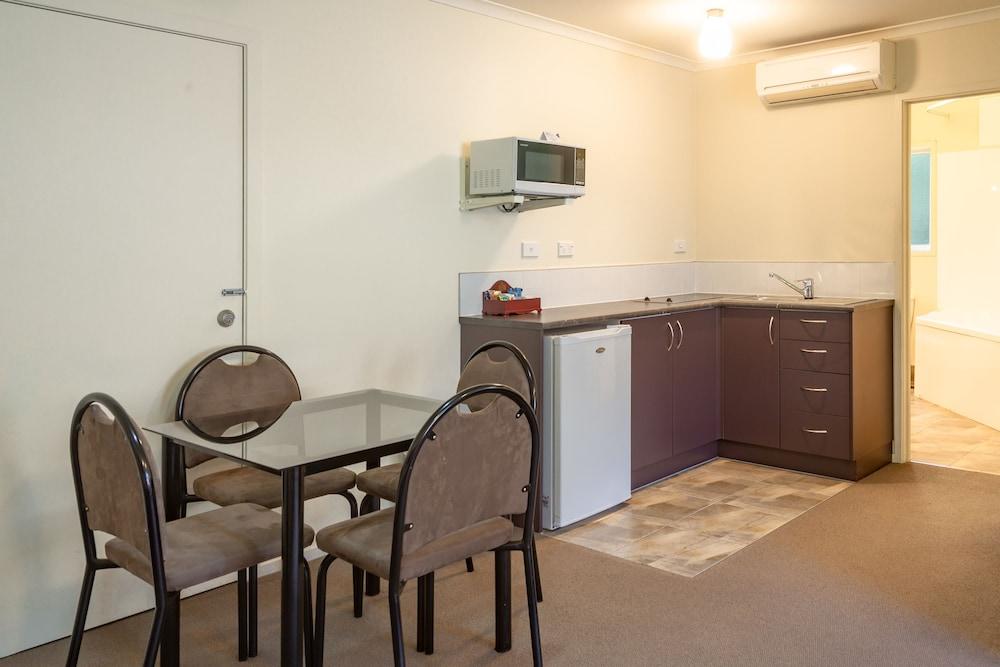 Bks Pioneer Motel Auckland Eksteriør bilde